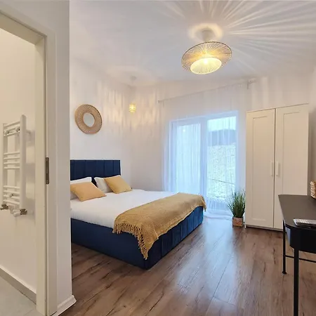 Central Inn Brasov ゲストハウス ブラショフ