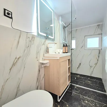 Central Inn Brasov * ブラショフ