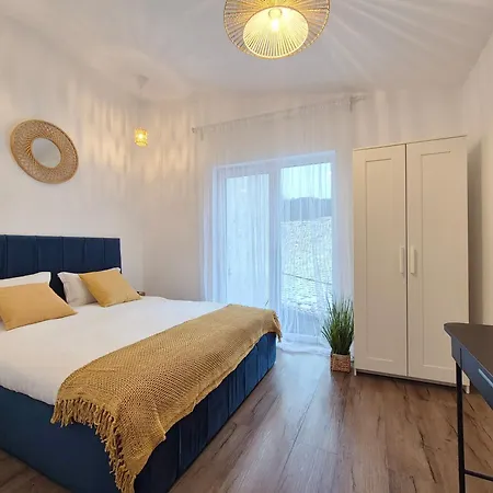 ゲストハウス Central Inn Brasov ブラショフ