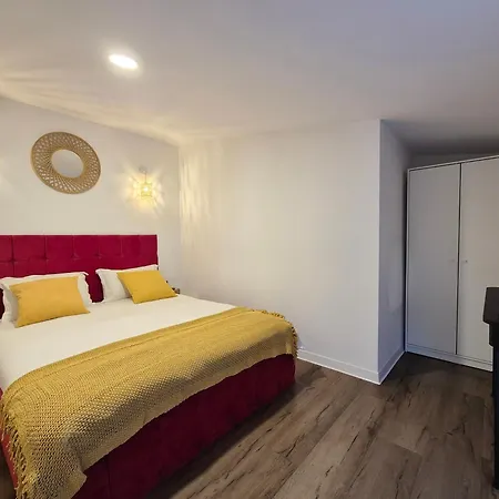 Central Inn Brasov * ブラショフ